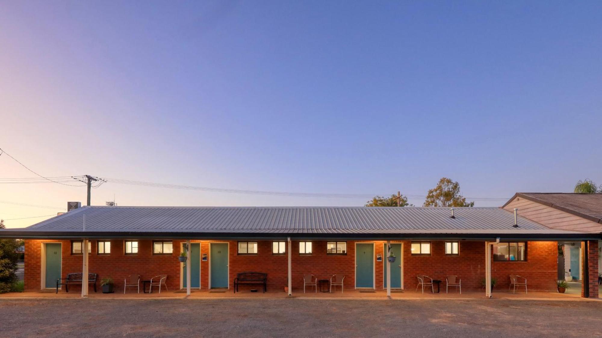 The Major Mitchell Motel Bourke Esterno foto